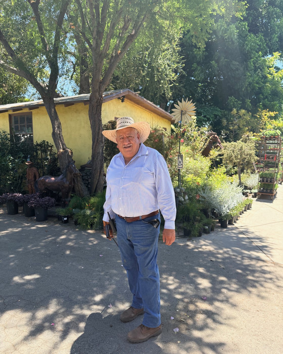 Sergio Ureña at Lincoln Avenue Nursery